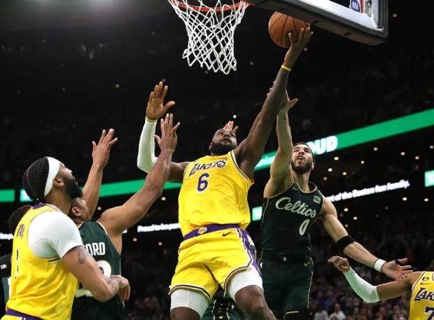 开云网页-湖人17天四度因漏判憾负 NBA回放体系仍存漏洞