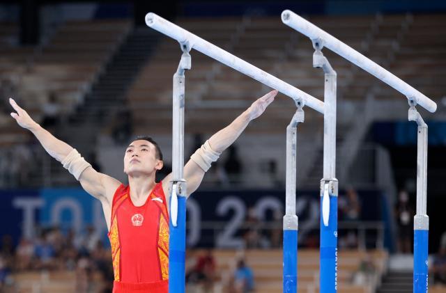 开云APP-邹敬园双杠决战无敌夺冠 体操队巴黎争金还看他？